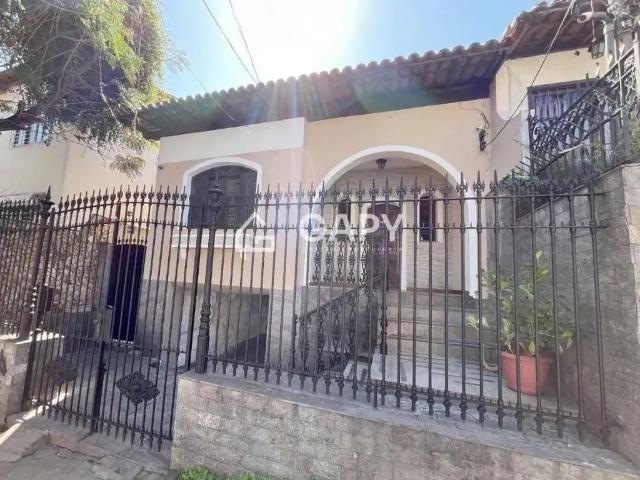 Casa / Sobrado para Venda em Niterói/RJ São Lourenço 4 Quartos
