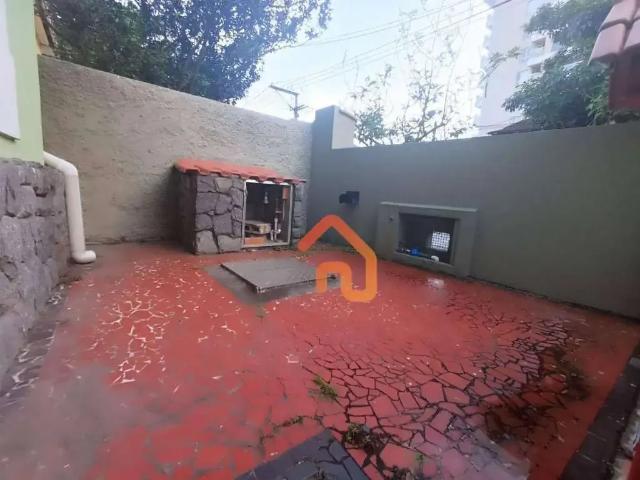 Casa / Sobrado para Venda em Niterói/RJ Santa Rosa 4 Quartos