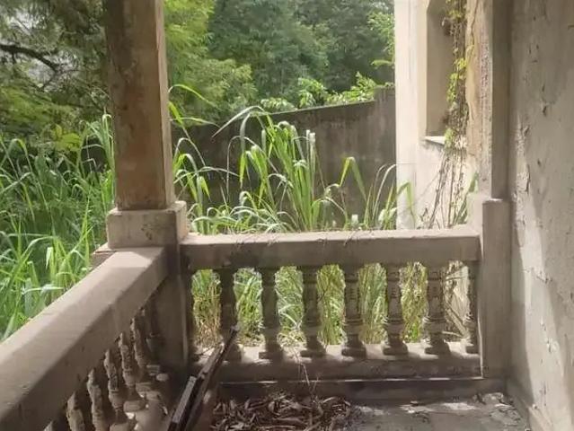 Casa / Sobrado para Venda em Niterói/RJ Santa Rosa 5 Quartos