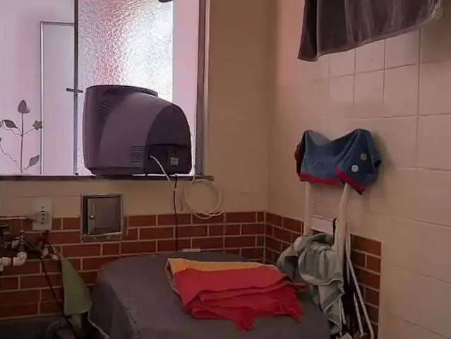 Casa / Sobrado para Venda em Niterói/RJ Santa Rosa 2 Quartos