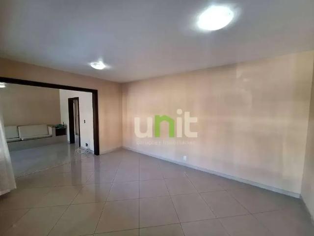 Casa / Sobrado para Venda em Niterói/RJ Santa Rosa 3 Quartos
