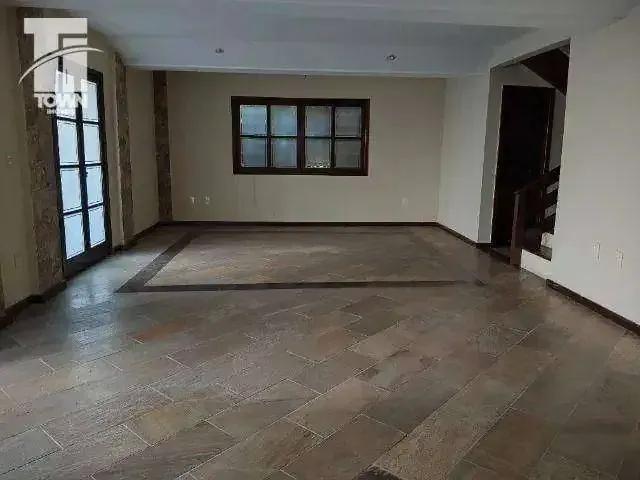 Casa / Sobrado para Venda em Niterói/RJ Sapê 3 Quartos