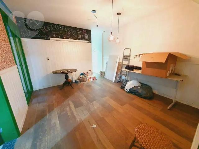 Casa / Sobrado para Venda em Niterói/RJ Ponta D'Areia 2 Quartos