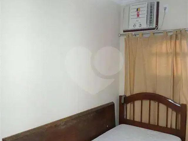Casa / Sobrado para Venda em Niterói/RJ Ponta D'Areia 3 Quartos