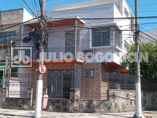 Casa / Sobrado para Venda em Niterói/RJ Ponta D'Areia 3 Quartos