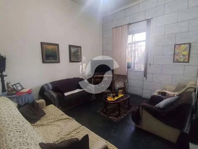Casa / Sobrado para Venda em Niterói/RJ Ponta D'Areia 4 Quartos