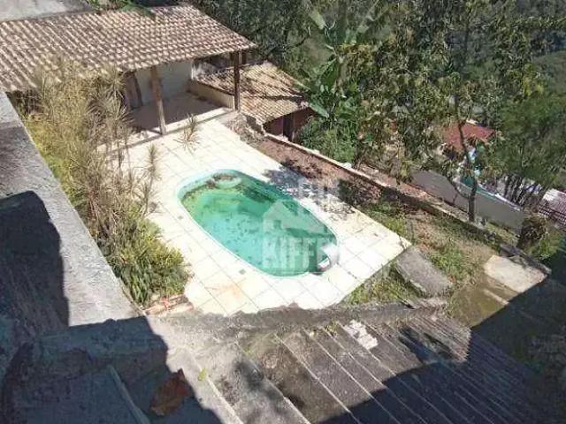 Casa / Sobrado para Venda em Niterói/RJ Pendotiba 3 Quartos