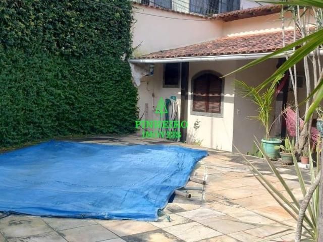 Casa / Sobrado para Venda em Niterói/RJ Piratininga 3 Quartos