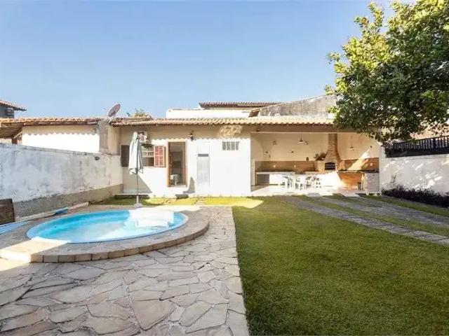 Casa / Sobrado para Venda em Niterói/RJ Piratininga 3 Quartos