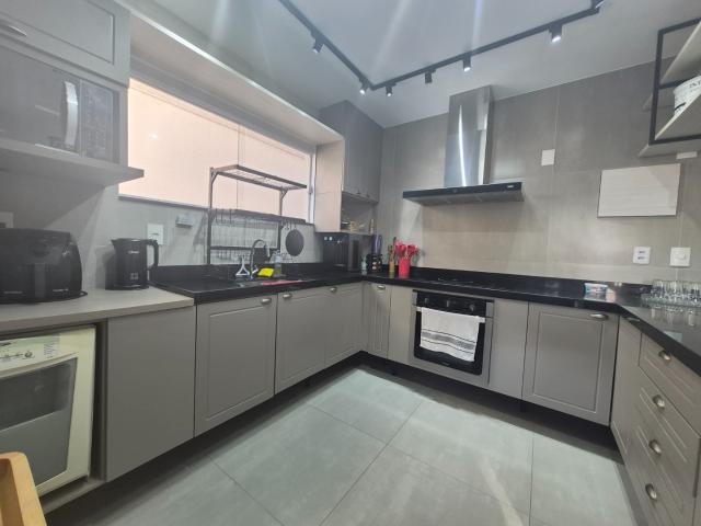 Casa / Sobrado para Venda em Niterói/RJ Piratininga 3 Quartos