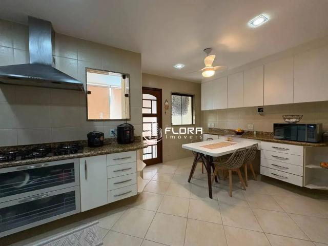 Casa / Sobrado para Venda em Niterói/RJ Piratininga 3 Quartos