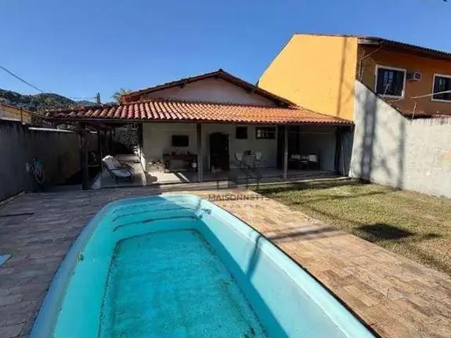Casa / Sobrado para Venda em Niterói/RJ Piratininga 3 Quartos