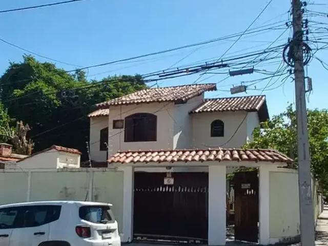 Casa / Sobrado para Venda em Niterói/RJ Piratininga 3 Quartos