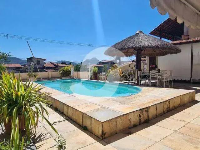 Casa / Sobrado para Venda em Niterói/RJ Piratininga 4 Quartos