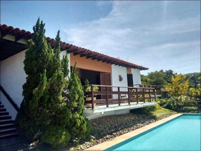 Casa / Sobrado para Venda em Niterói/RJ Piratininga 4 Quartos