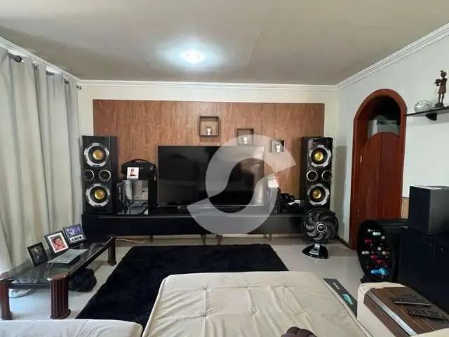 Casa / Sobrado para Venda em Niterói/RJ Piratininga 4 Quartos