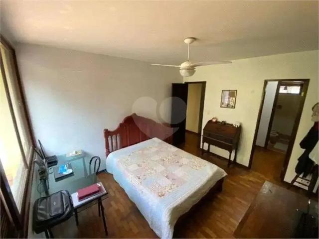 Casa / Sobrado para Venda em Niterói/RJ Piratininga 4 Quartos