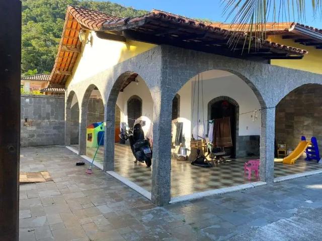 Casa / Sobrado para Venda em Niterói/RJ Piratininga 4 Quartos