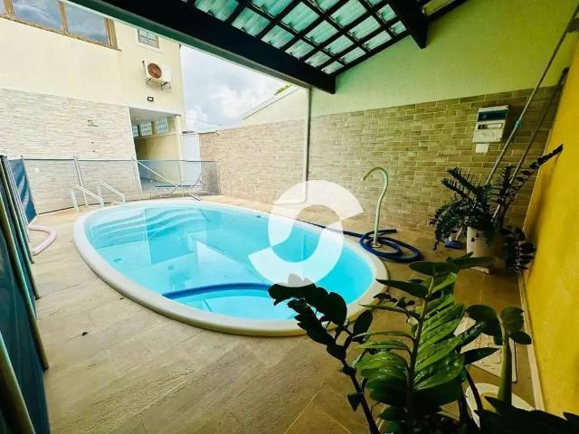 Casa / Sobrado para Venda em Niterói/RJ Piratininga 4 Quartos