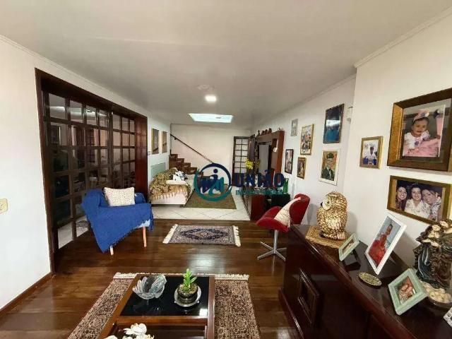 Casa / Sobrado para Venda em Niterói/RJ Piratininga 4 Quartos
