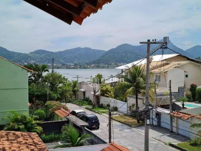 Casa / Sobrado para Venda em Niterói/RJ Piratininga 5 Quartos