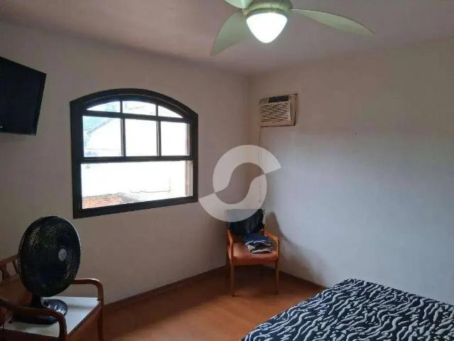 Casa / Sobrado para Venda em Niterói/RJ Piratininga 5 Quartos