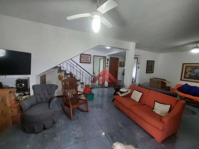 Casa / Sobrado para Venda em Niterói/RJ Piratininga 5 Quartos