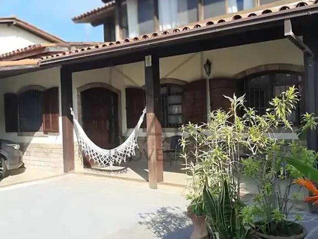 Casa / Sobrado para Venda em Niterói/RJ Piratininga 6 Quartos