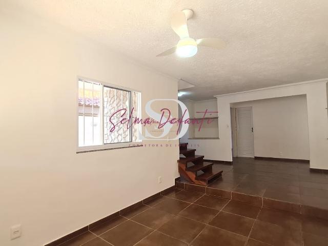 Casa / Sobrado para Venda em Niterói/RJ Piratininga 6 Quartos