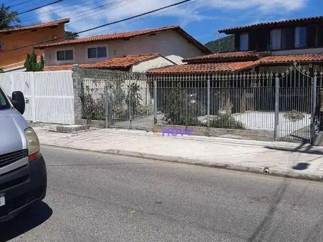 Casa / Sobrado para Venda em Niterói/RJ Piratininga 6 Quartos