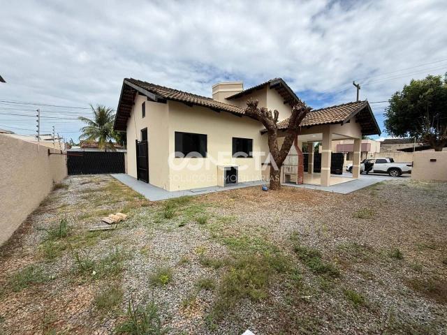 Casa / Sobrado para Venda em Nova Mutum/MT Loteamento Lírios do Campo 3 Quartos