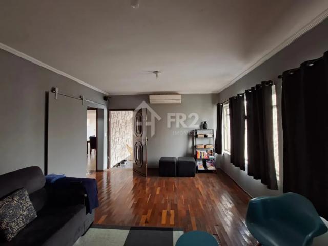 Casa / Sobrado para Venda em Nova Odessa/SP Parque Fabrício 4 Quartos