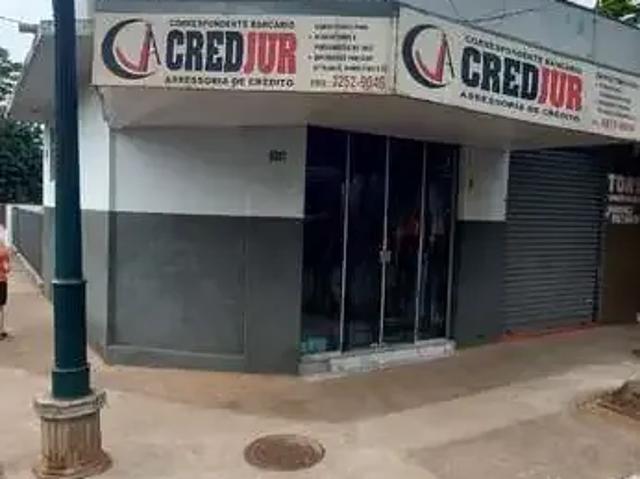 Casa / Sobrado para Venda em Nova Esperança/PR Centro 3 Quartos
