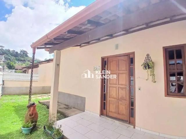 Casa / Sobrado para Venda em Nova Friburgo/RJ Campo do Coelho 2 Quartos