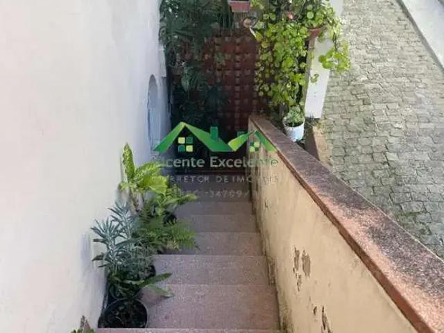 Casa / Sobrado para Venda em Nova Friburgo/RJ Centro 2 Quartos