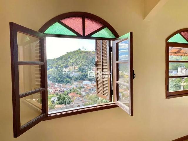 Casa / Sobrado para Venda em Nova Friburgo/RJ Braunes 5 Quartos