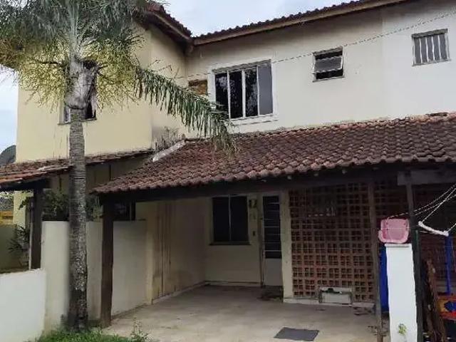 Casa / Sobrado para Venda em Nova Iguaçu/RJ Cabuçu 2 Quartos