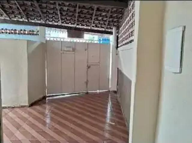 Casa / Sobrado para Venda em Nova Iguaçu/RJ Califórnia 2 Quartos