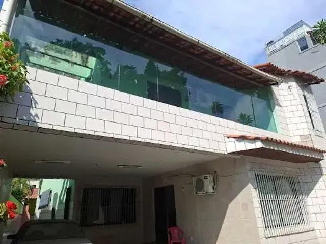 Casa / Sobrado para Venda em Nova Iguaçu/RJ Califórnia 4 Quartos