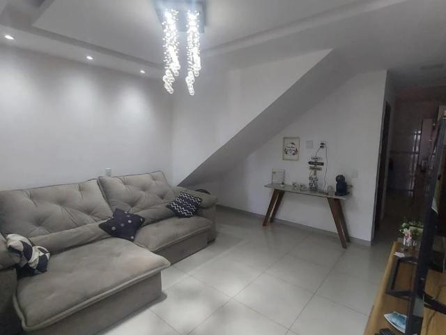 Casa / Sobrado para Venda em Nova Iguaçu/RJ Comendador Soares 2 Quartos