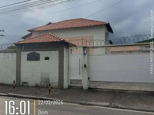 Casa / Sobrado para Venda em Nova Iguaçu/RJ Comendador Soares 2 Quartos