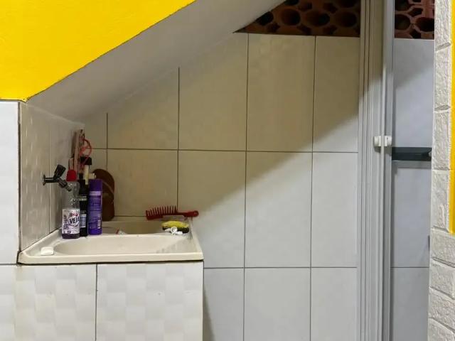 Casa / Sobrado para Venda em Nova Iguaçu/RJ Kennedy 2 Quartos