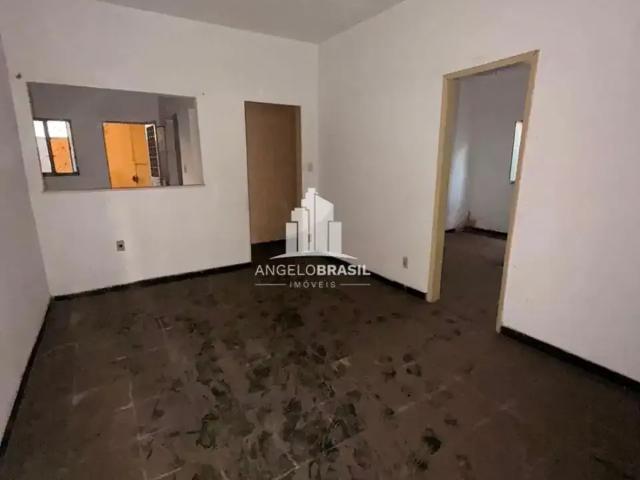 Casa / Sobrado para Venda em Nova Iguaçu/RJ Prata 4 Quartos