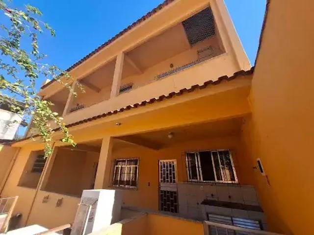 Casa / Sobrado para Venda em Nova Iguaçu/RJ Santa Eugênia 2 Quartos