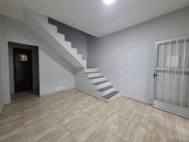 Casa / Sobrado para Venda em Nova Iguaçu/RJ Valverde 2 Quartos