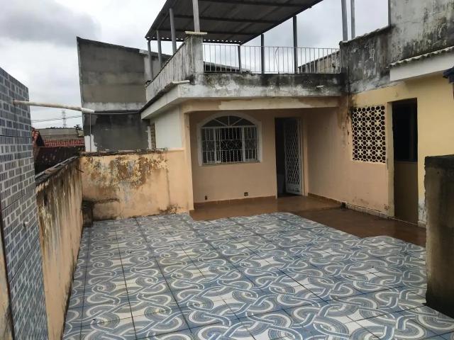 Casa / Sobrado para Venda em Nova Iguaçu/RJ Valverde 4 Quartos
