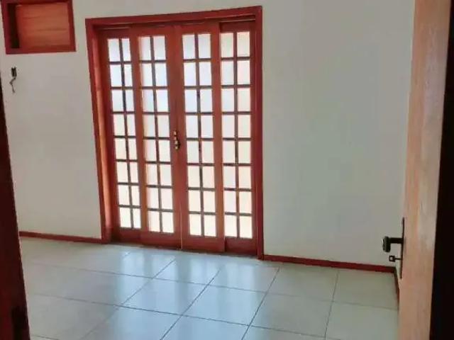 Casa / Sobrado para Venda em Nova Iguaçu/RJ Vila Nova 2 Quartos