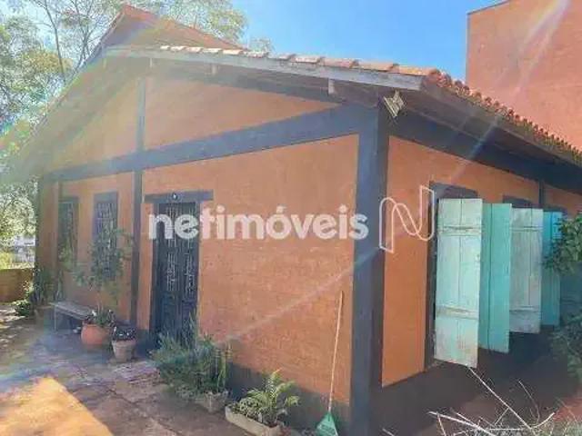Casa / Sobrado para Venda em Nova Lima/MG Vale do Sol 3 Quartos