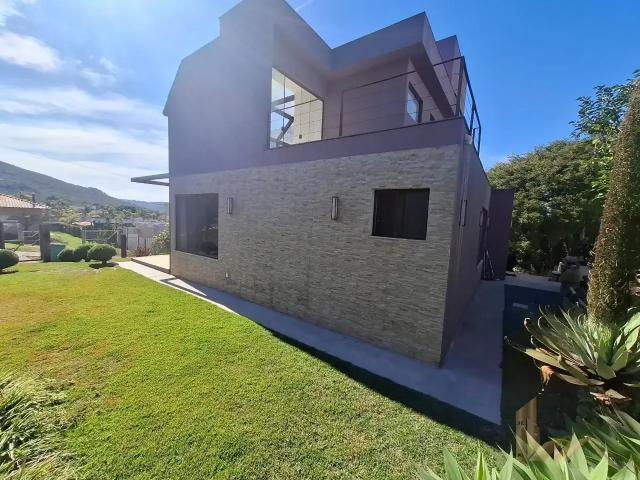 Casa / Sobrado para Venda em Nova Lima/MG Balneário Água Limpa 5 Quartos