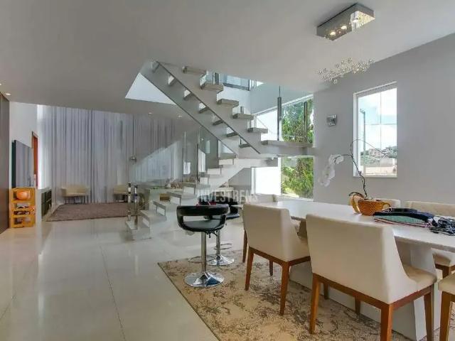 Casa / Sobrado para Venda em Nova Lima/MG Balneário Água Limpa 3 Quartos